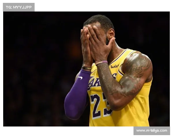 达蒙琼斯涉嫌泄露詹姆斯伤病信息 引发舆论关注